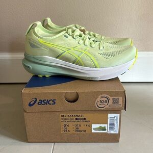 ASICS GEL KAYANO 31 — NWT